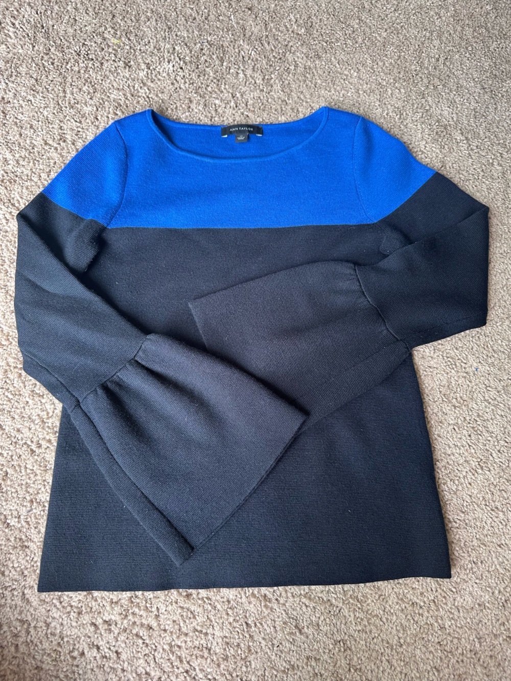 Ann Taylor Black and Royal Blue Colorblock Puff Sleeve Top